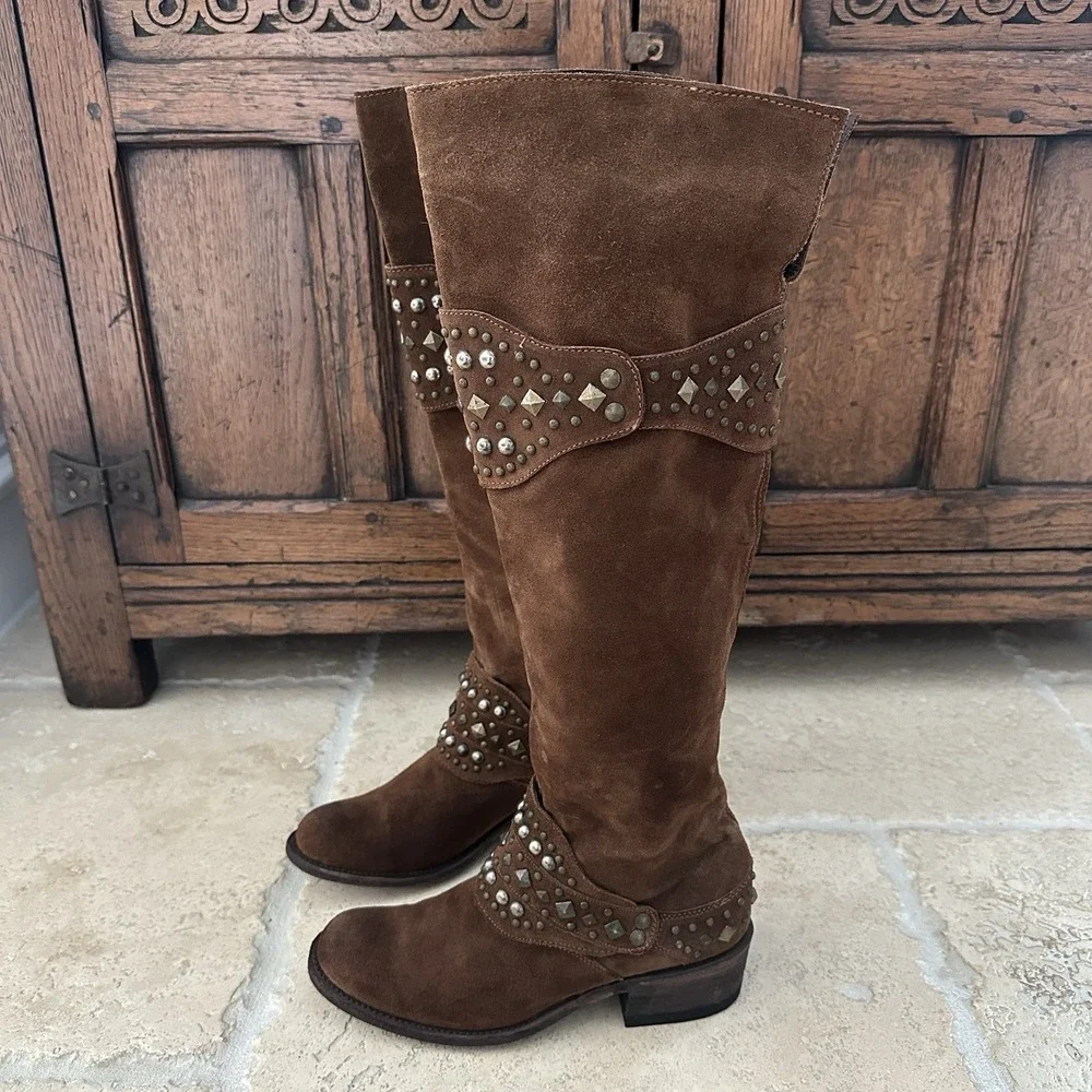 Five Worlds Cordani Sanchez Boots Women's Size 6.5B Suede Leather‎ Above Knee